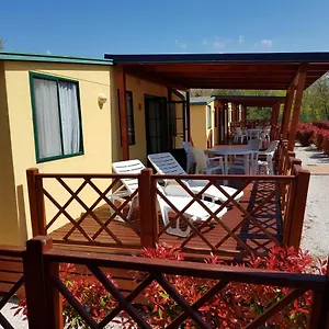 https://fkk-ulika-naturist-mobile-homes-eden.in-istria.net